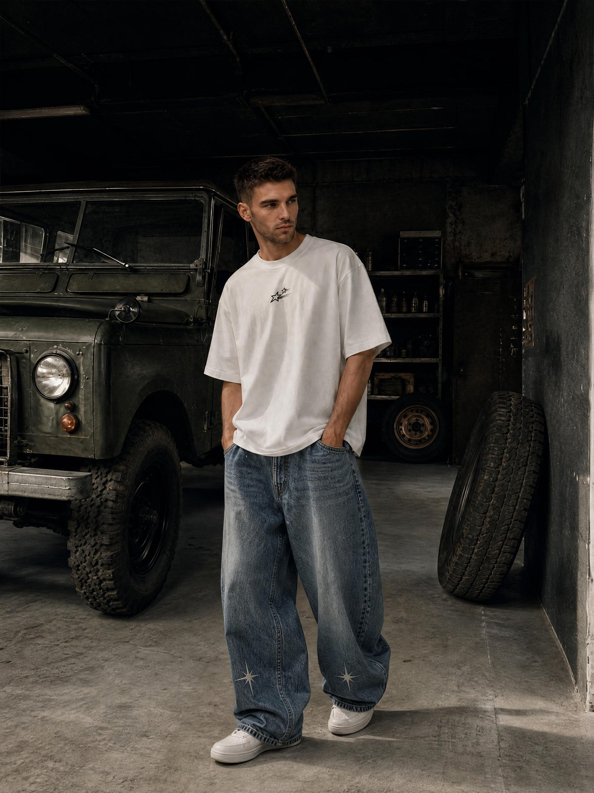 Unisex Vintage Wash Barrel Leg Denim Jeans